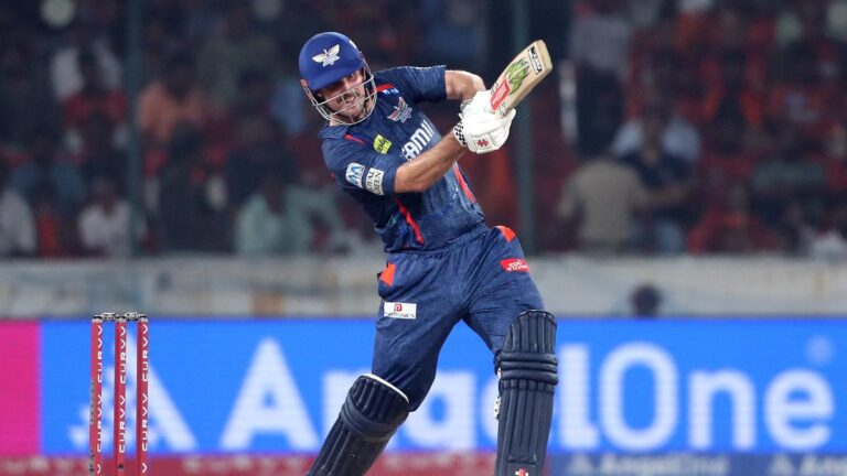 2025-03-27T165953Z_1878150704_UP1EL3R1B7SYZ_RTRMADP_3_CRICKET-IPL-SRH-LSG.JPG