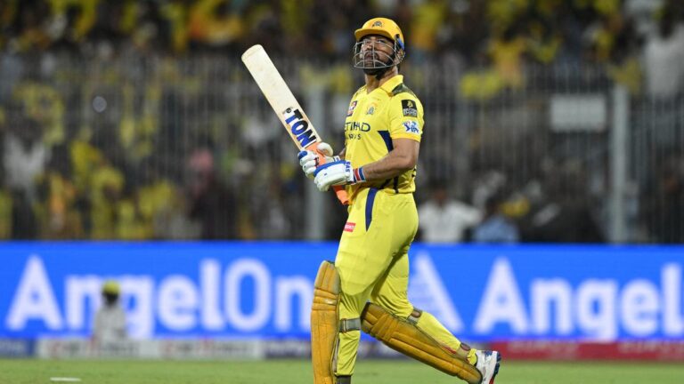 2025-04-30T155012Z_1239747938_UP1EL4U17ZNNX_RTRMADP_3_CRICKET-IPL-CSK-PBKS.JPG