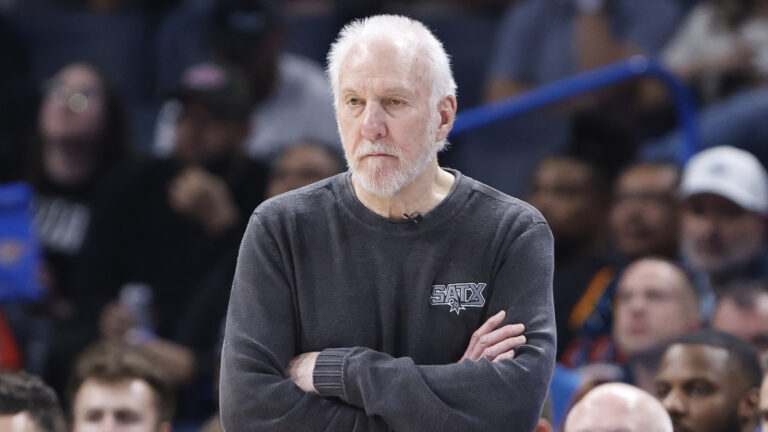 spurs-gregg-popovich-makes-decision-his-coaching.jpg