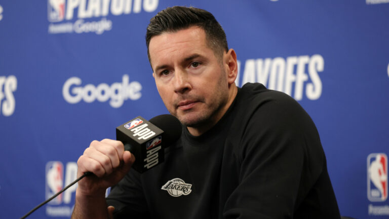 watch-jj-redick-storms-out-pregame-news-conference.jpg