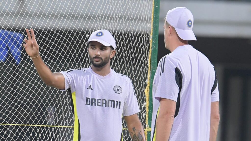 13_India20Practice.jpg