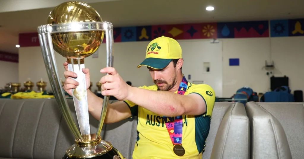 Travis-Head-ODI-World-Cup-trophy.webp.webp