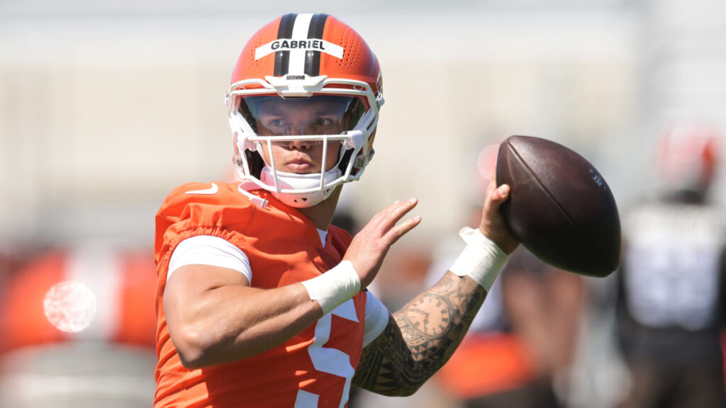browns-confirm-dillon-gabriel-news-amid-qb.jpg
