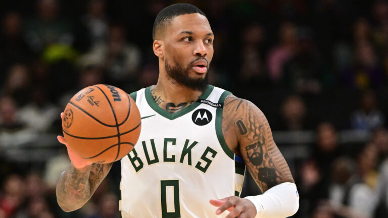 bucks-two-shocking-moves-free-agency.jpg