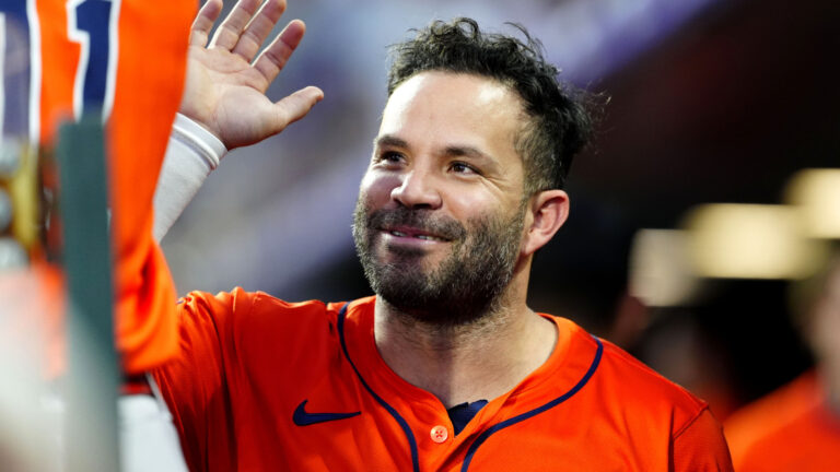 jose-altuve-reaches-astros-milestone-eyes-3000.jpg