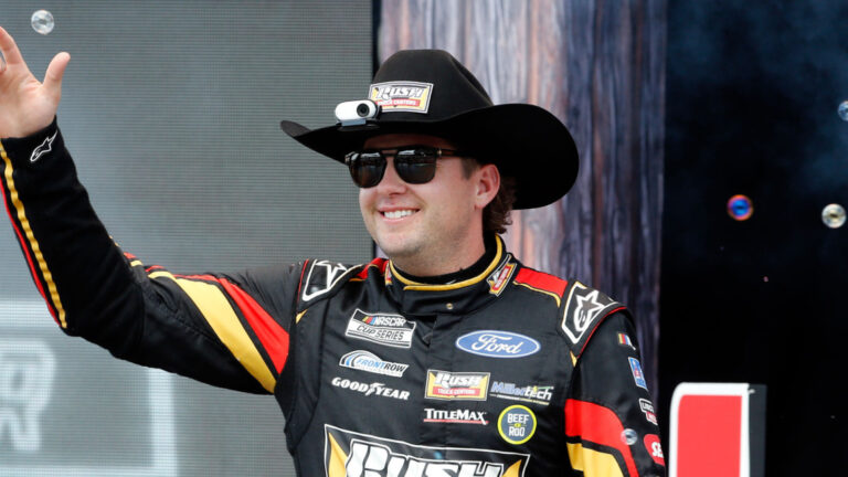noah-gragson-offers-review-upcoming-nascar-video.jpg